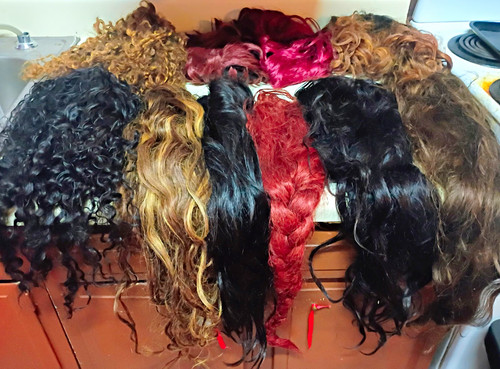 Lot assorted long synthetic - long,